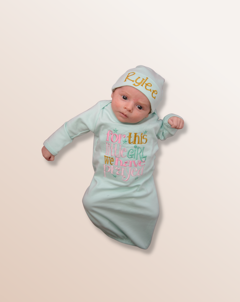 Newborn girl coming home outfit - I or We Prayed Outfit - Pretty's Bowtique