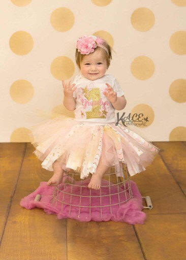 Pink and Gold First Birthday Outfit Set for Girl – T Shirt, Tutu & Flower Headband-- Twinkle twinkle little star - Pretty's Bowtique