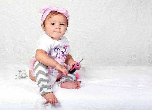 Baby Girl -- I'm not just daddy's little girl i'm a mechanic's daugher shirt -- Baby shower gift --Mechanic's shirt- daddys girl- toddler - Pretty's Bowtique