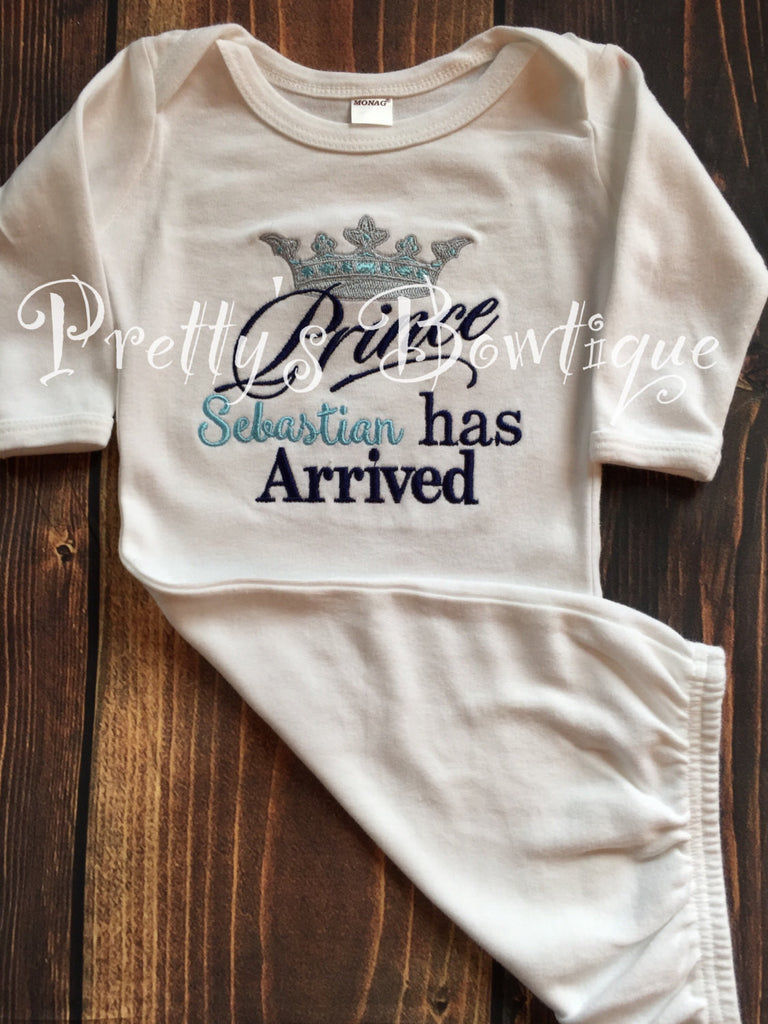 Newborn baby boy coming home outfit The Prince has arrived gown personalized -- Perfect for hospital or coming home outfit - Pretty's Bowtique