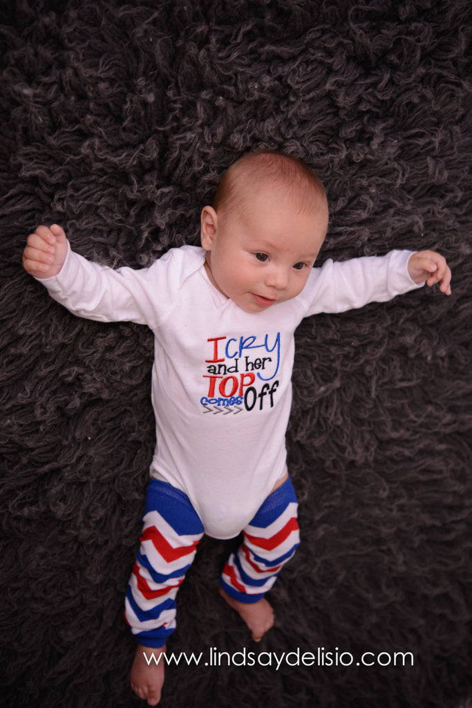 Baby Boy Breastfeeding shirt-- I cry and her top comes off -- Boy bodysuit or shirt -- Funny Baby shirt -- Baby bodysuit -- Breastfeed - Pretty's Bowtique
