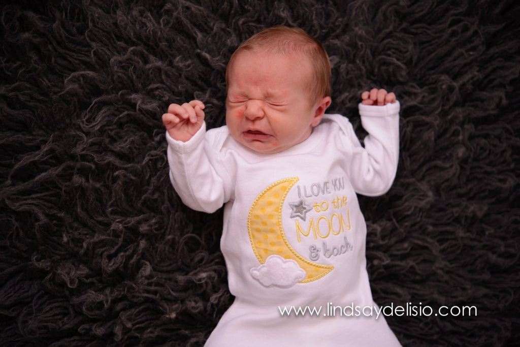 Newborn gender neutral coming home outfit -  I love you to the moon and back gown - Coming home outfit, hosptial gown, baby gown - unisex - Pretty's Bowtique