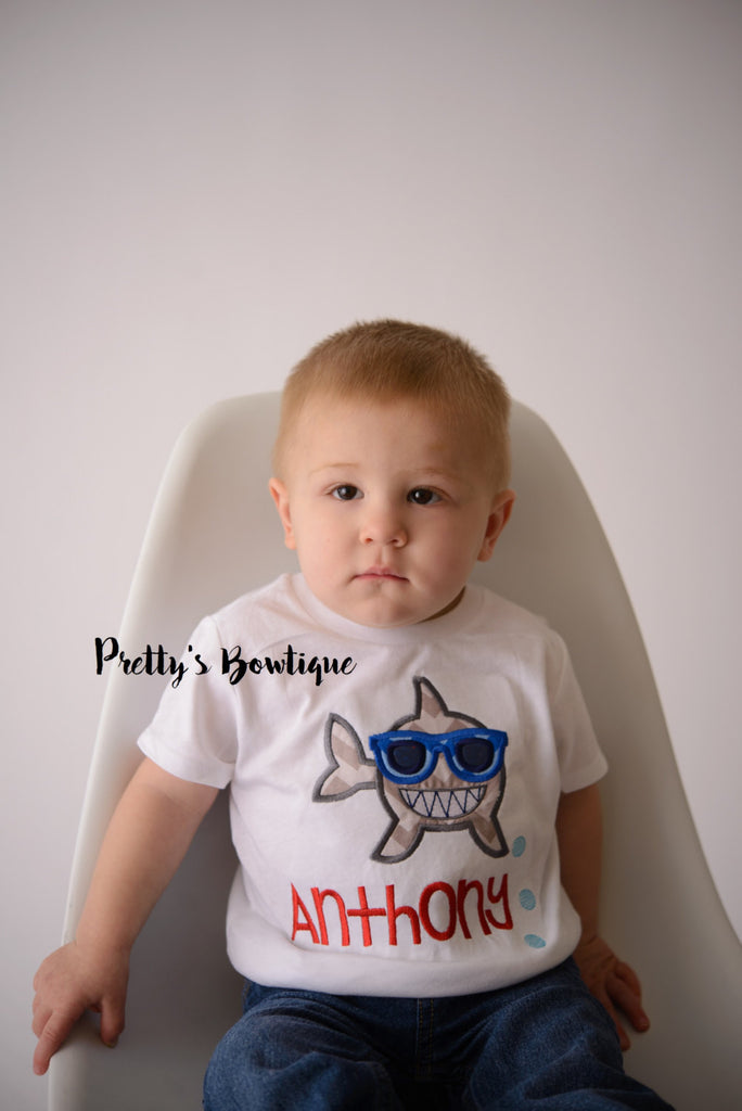 Boys Beach Shirt-- Boys Shark T shirt -- Baby Boys Beach Shirt -- Baby boy bodysuit -- Vacation shirt -- Boys Shark oufit - Pretty's Bowtique