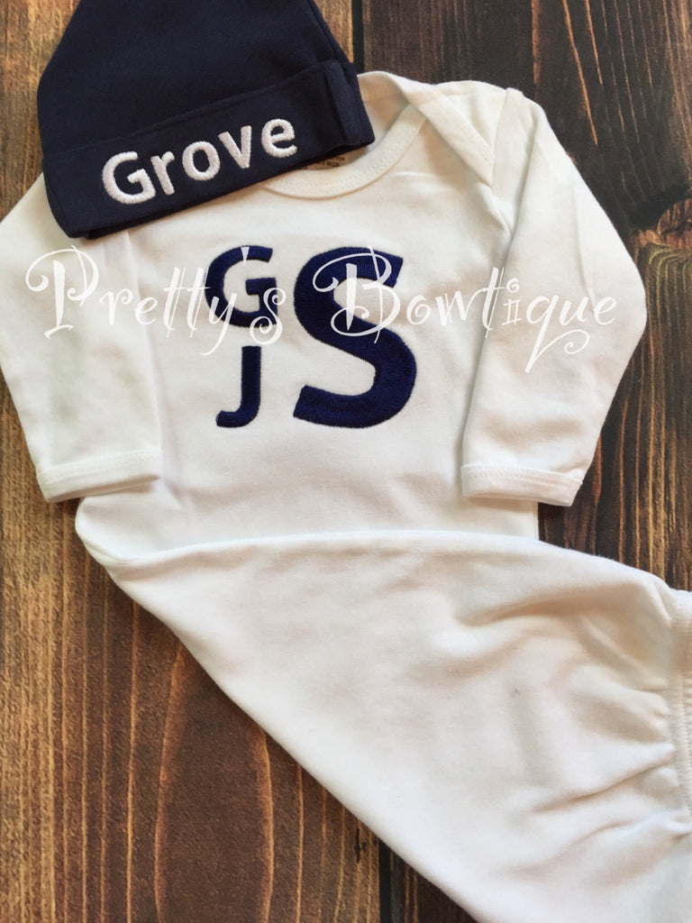 Boys Coming home outfit  Monogram gown and hat - Monogramed newborn gown and gown - Pretty's Bowtique