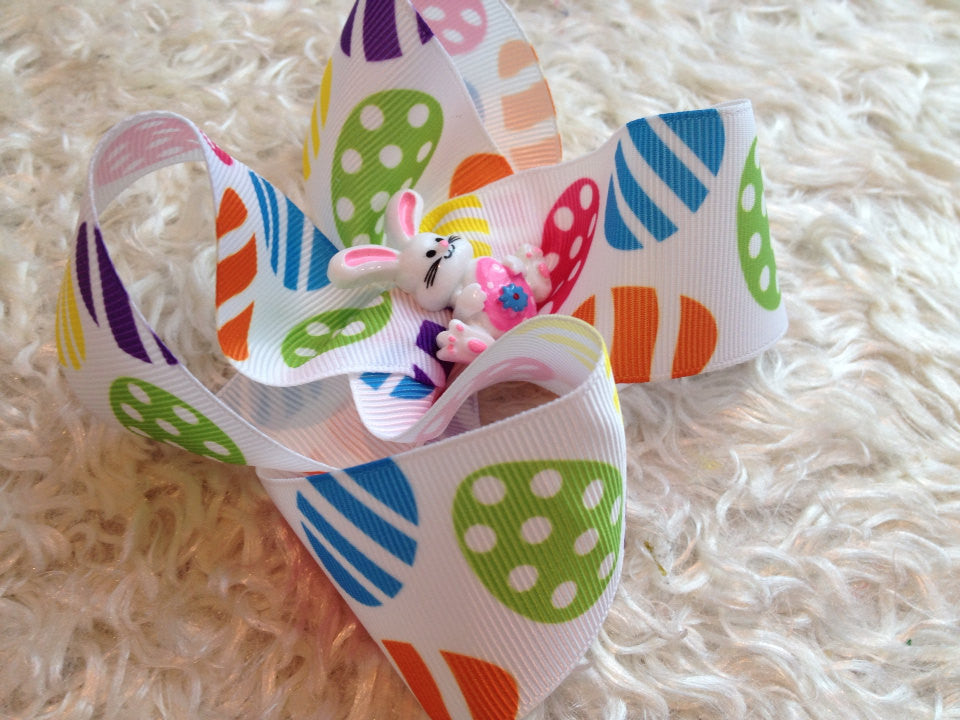 Easter Eggs 3" bow With Resin Bunny Center - Pretty's Bowtique
