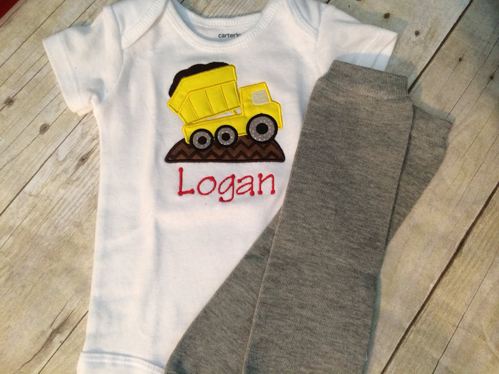 Dump truck boys shirt. Construction party - Pretty's Bowtique