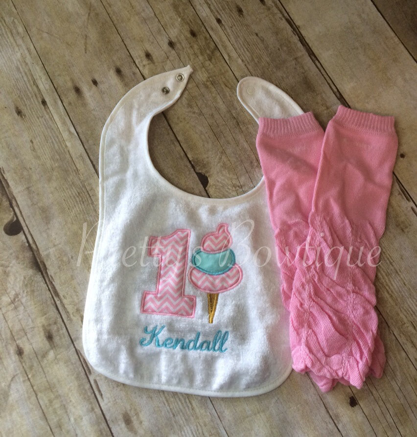 Girls Circus Cotton Candy birthday shirt -- set you can customize colors Bib, Shirt, Tutu, Hat, Bow & Legwarmers - Pretty's Bowtique