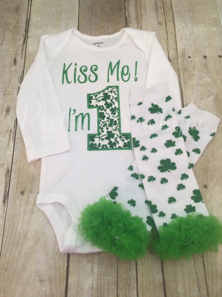 1st Birthday St. Patrick's shirt or bodysuit and legwamers -- Kiss me I'm 1 St. Patrick's Day Birthday set with legwarmers - Pretty's Bowtique