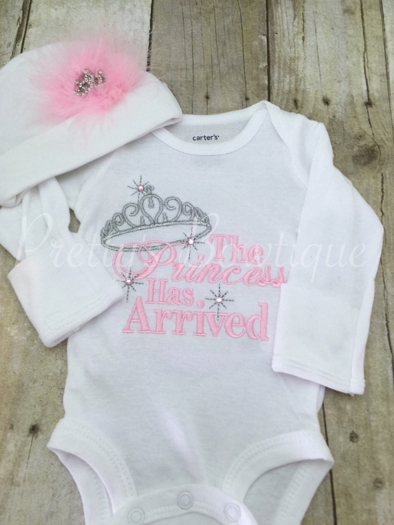The Princess has arrived shirt or bodysuit and hat set.  Perfect for hospital or coming home outfit light pink - Pretty's Bowtique