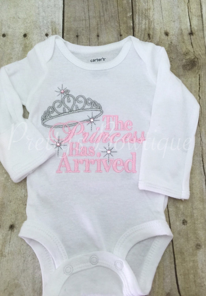 The Princess has arrived shirt or bodysuit.  Perfect for hospital or coming home outfit - Pretty's Bowtique