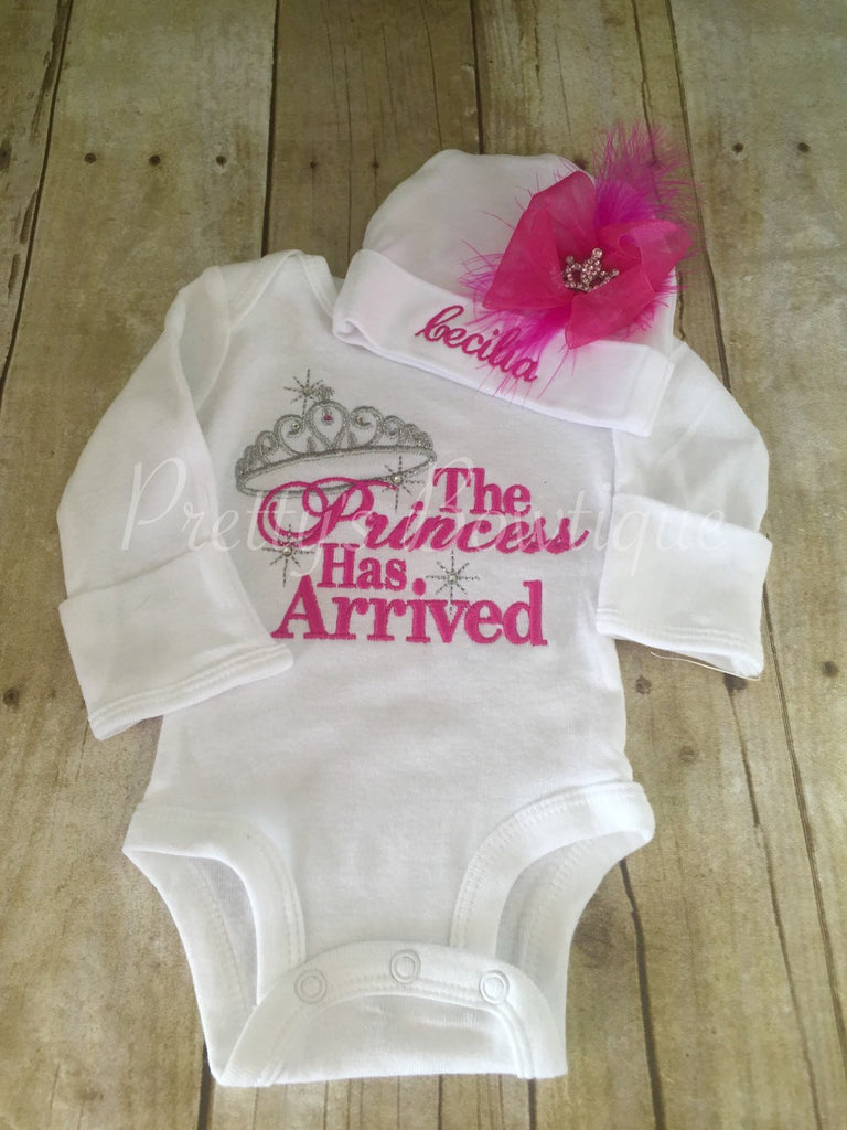 The Princess has arrived shirt or bodysuit and hat set.  Perfect for hospital or coming home outfit personalized hat - Pretty's Bowtique
