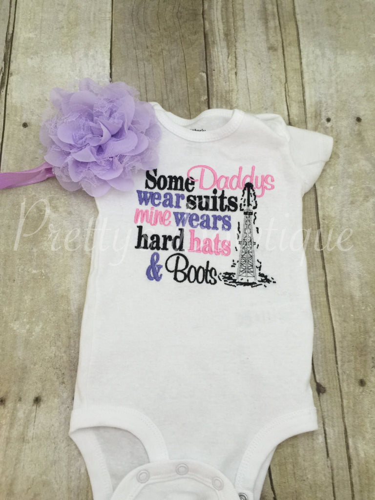 Some Daddys wear suits mine wears hard hats and boots.  2pcs set can customize colors - Pretty's Bowtique