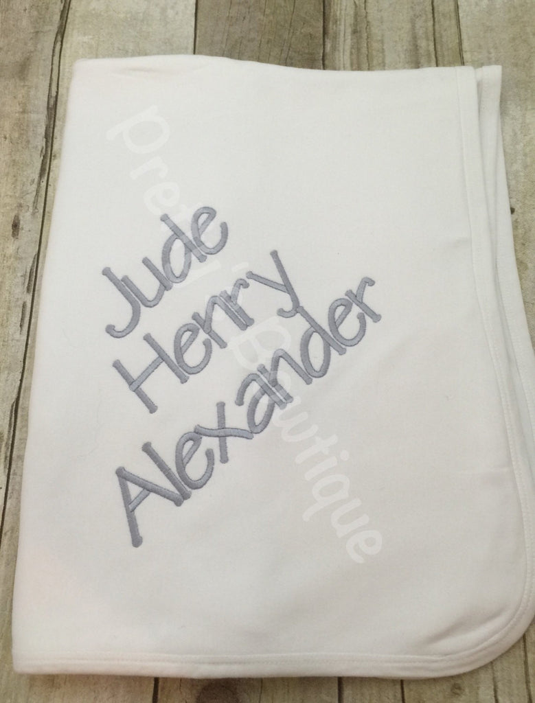 Baby Blanket Personalized Blanket Monogram or personalized baby blanket - Pretty's Bowtique
