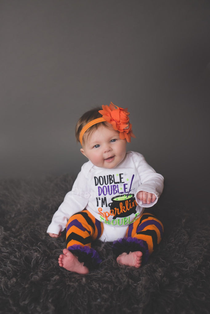 Baby girl Halloween outfit -- Double Double I'm sparklin trouble outfit bodysuit or shirt, headband and legwarmers. Halloween outfit - Pretty's Bowtique