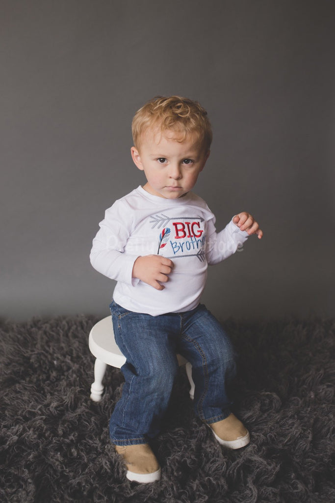 Boys Big Brother shirt- Big brother announcement shirt or bodysuit -Can customize and personalize - Pretty's Bowtique