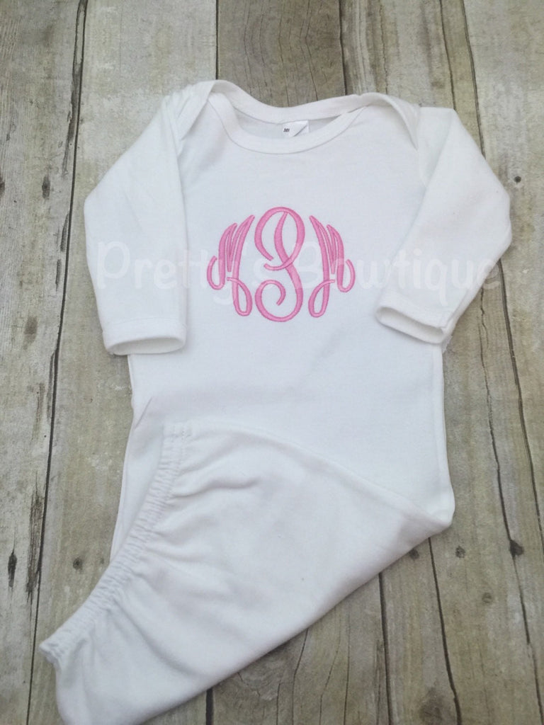 Girls Coming home outfit girls Monogram gown~Monogramed newborn gown - Pretty's Bowtique