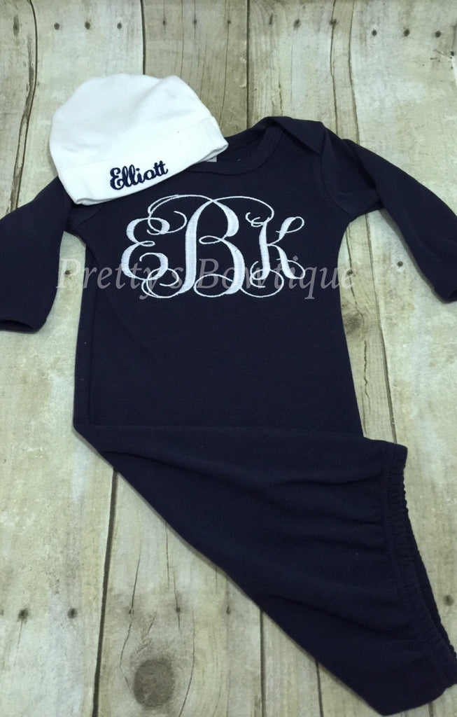 Newborn baby coming home outfit-- monogram gown -- Monogramed newborn gown and hat -- personalized newborn beanie - Pretty's Bowtique