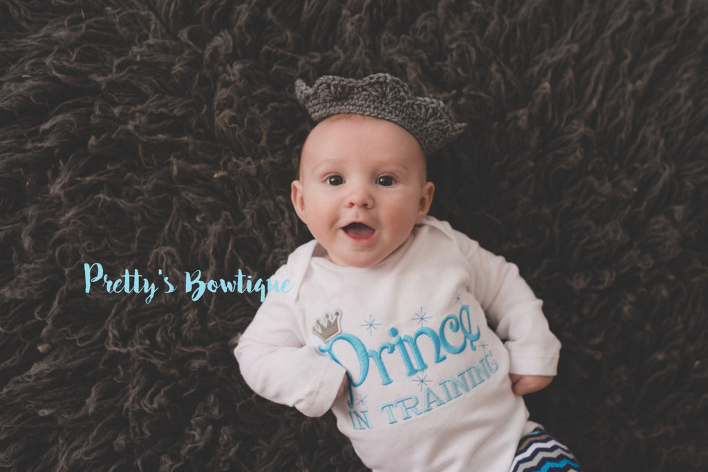 Baby Boy bodysuit Prince in training -- coming home outfit -- Homecoming Outfit Embroidered Bodysuit / T Shirt for Newborn, Toddler & Youth - Pretty's Bowtique