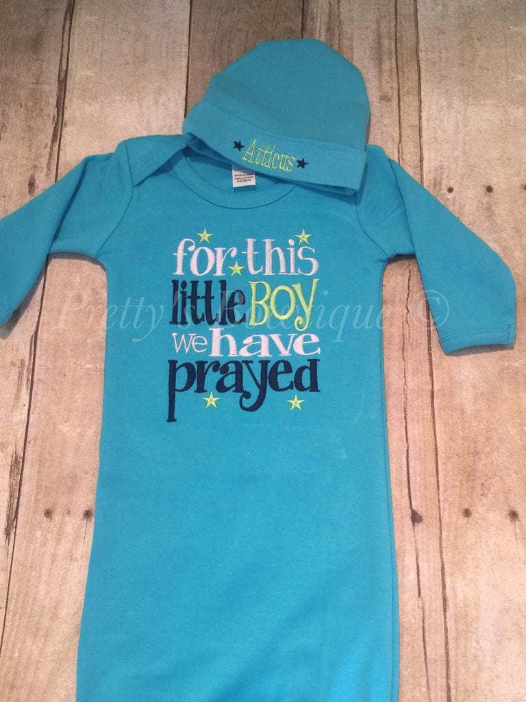 Baby boy coming home outfit -For this Little boy I or WE have Prayed- newborn gown and personalized hat - Baby shower gift - Pretty's Bowtique