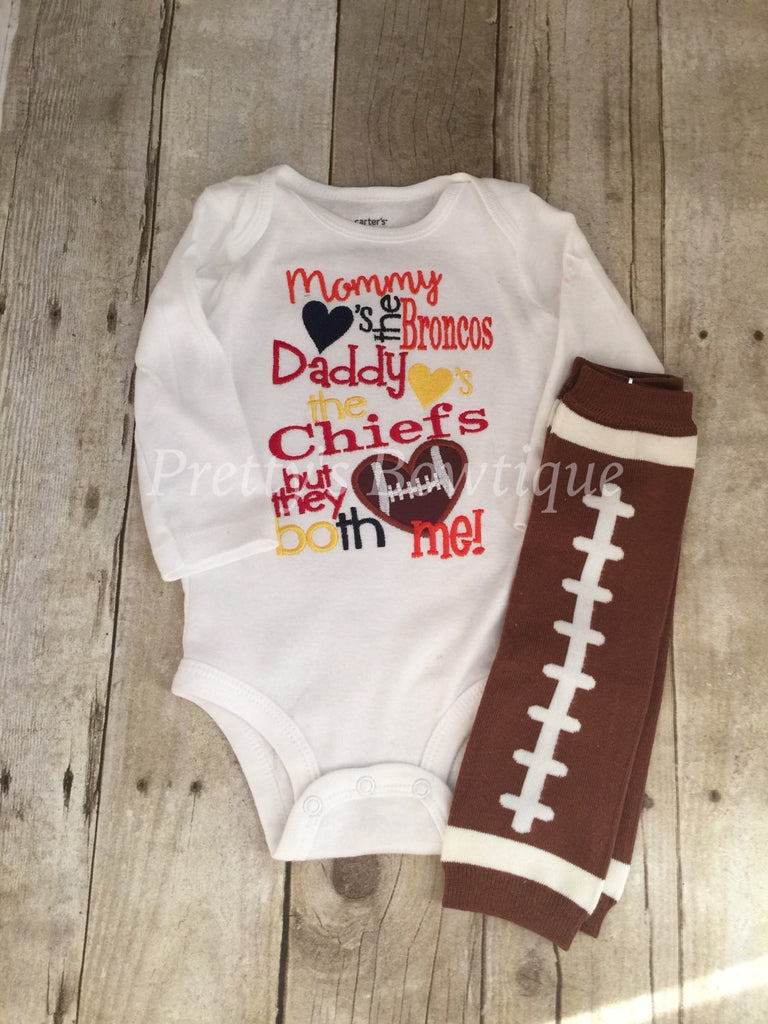 Mommy loves the (you pick team) daddy loves the (you pick team) but the both love me football -- House divided football - Pretty's Bowtique