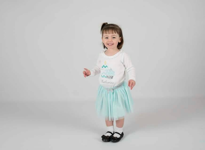 Girls cupcake birthday shirt or bodysuit  -- Shabby Chic Cupcake birthday shirt any age -- Girls 1st Birthday shirt - Pretty's Bowtique